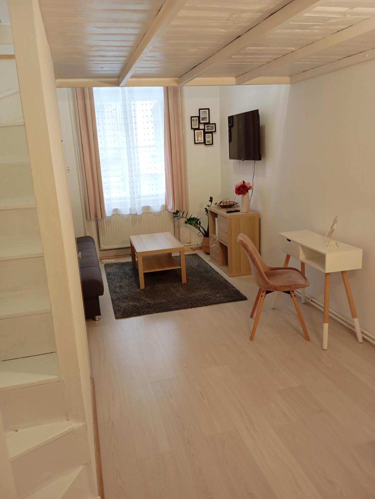 Cozy Studio In Central Budapest Near Ruined Bars 外观 照片